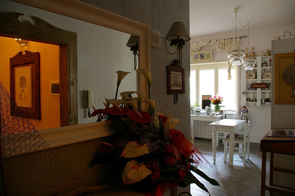 Serapo Bed And Breakfast Gaeta Exterior photo